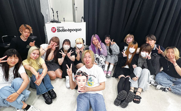 美容師科ワインディング交流会の写真1