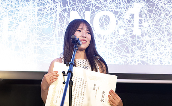 美容師科1・2年生合同コンテストの写真3