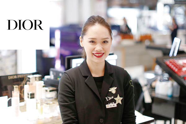 平野 詩央里さん