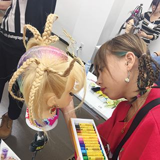 メイクアップ