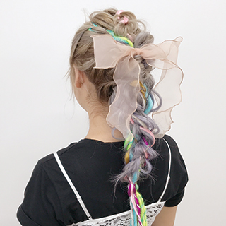 トレンドヘアアレンジ