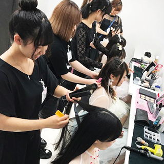 アシスタントプログラム